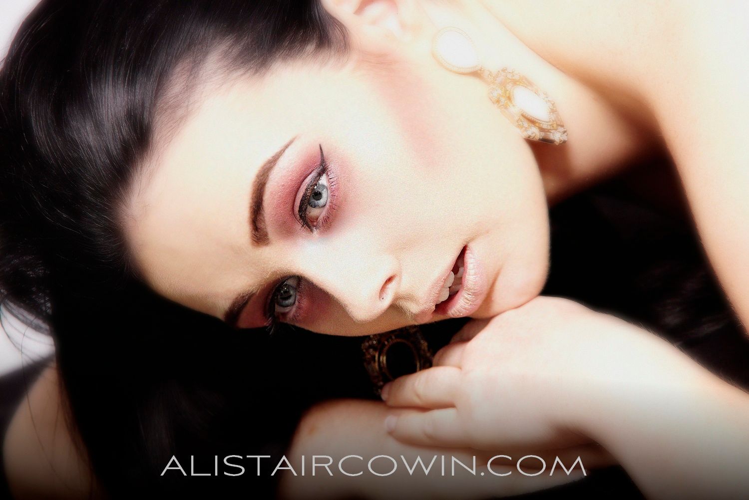 Photographed for Alistair Cowin's Beauty Book and the model's Portfolio<br />
MUA: Hannah Field